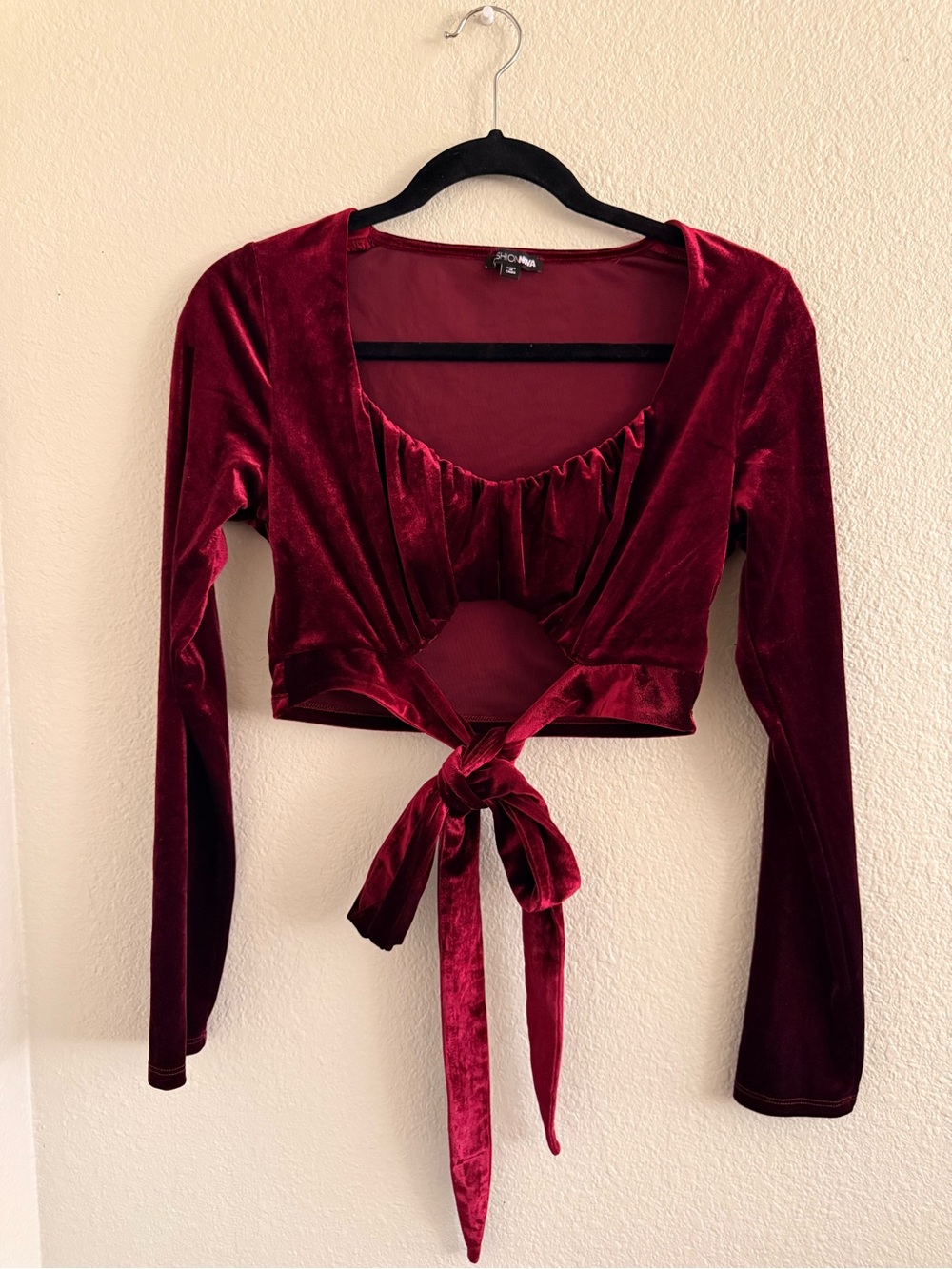 Fashion Nova Wine Red Velvet Tie-Front Long Sleeve Crop Top